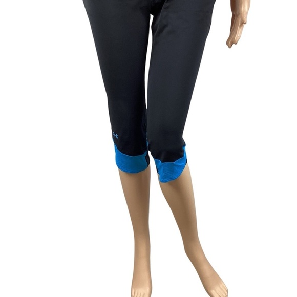 Under Armour Black Blue Fitted Capri Leggings Cropped Activewear Size M - Picture 3 of 7